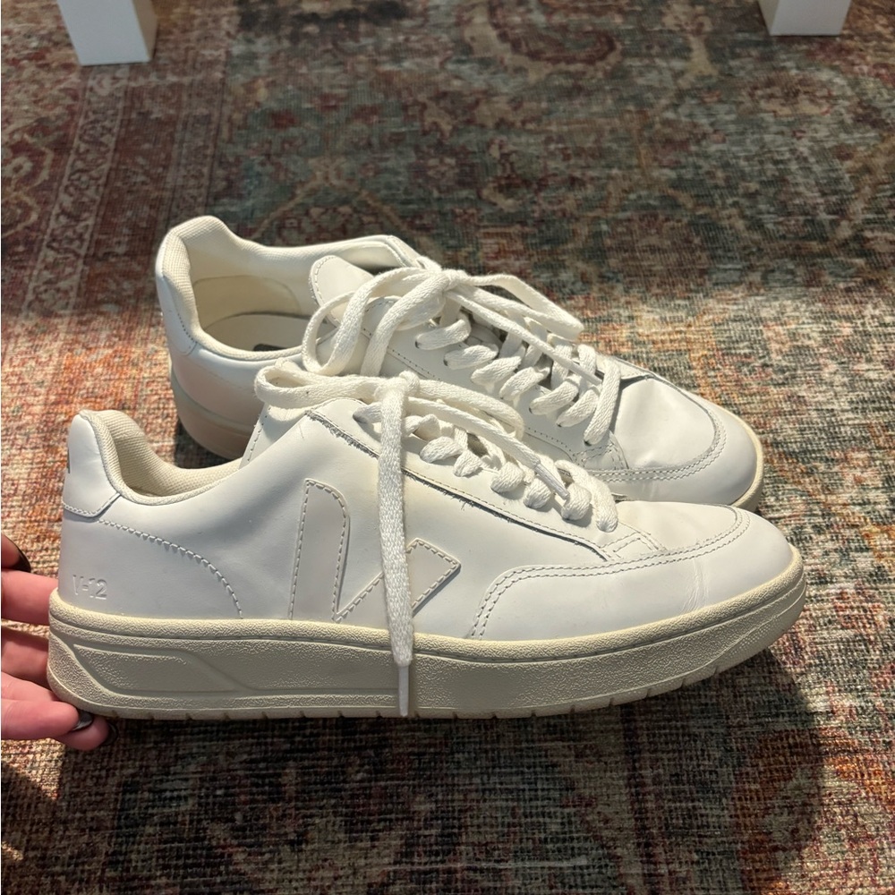 Vejas V-12 sneakers